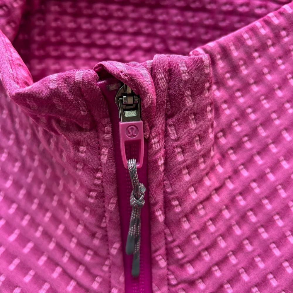 Lululemon Water-Repellent Grid Fleece Hiking Vest | Wild Berry / Sonic Pink - Picture 3 of 16